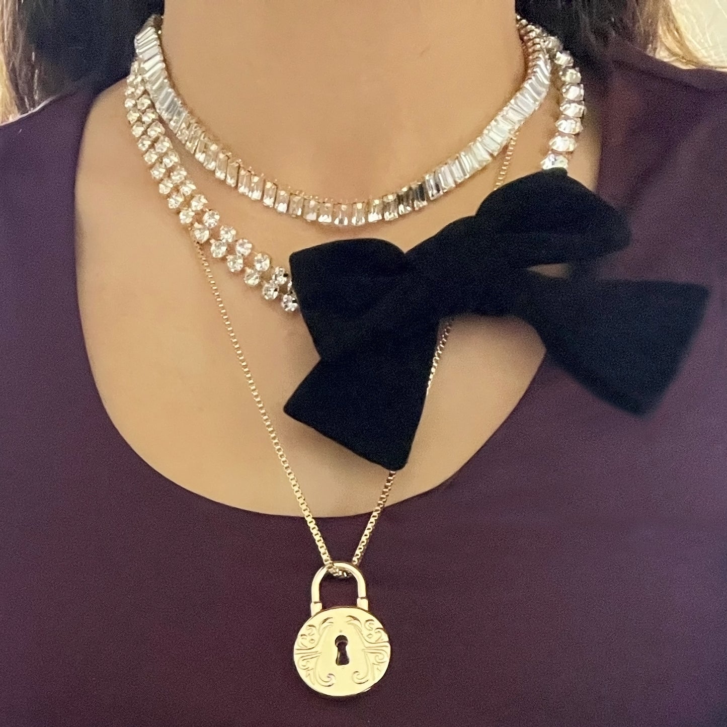 Rhinestone Chain Velvet Bow Necklace